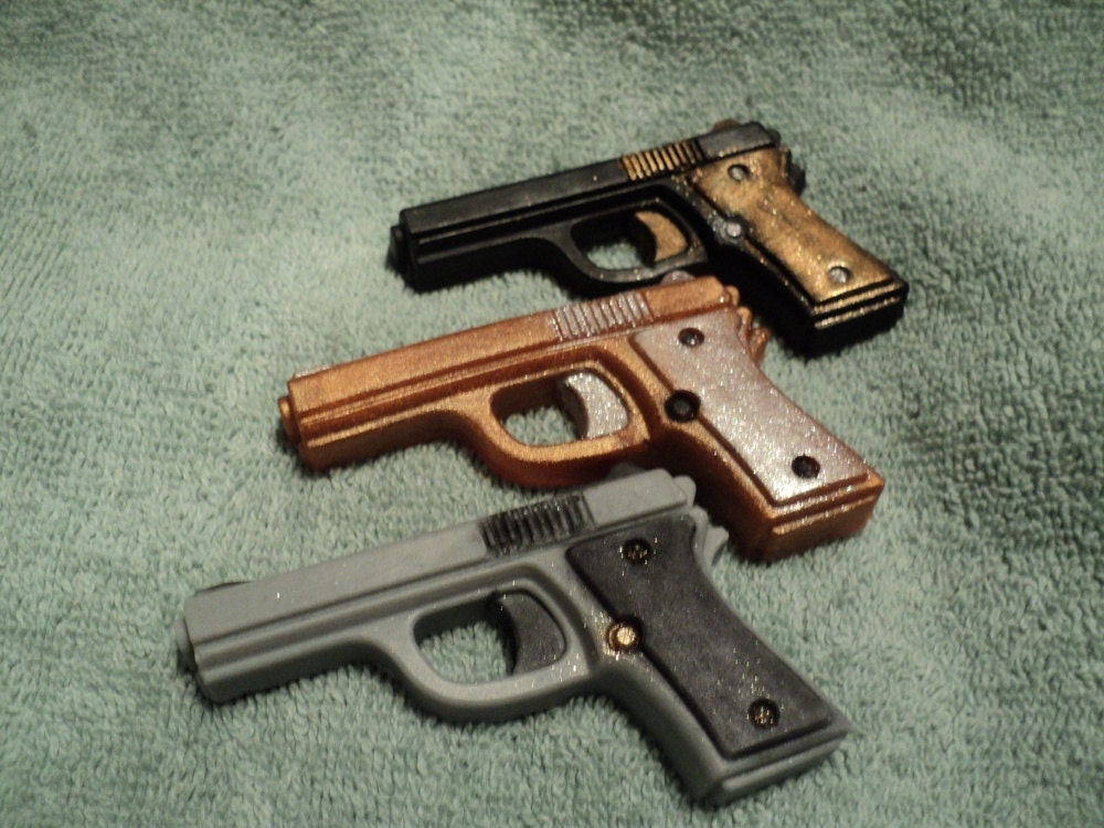 Wow Worthy Mini Gun Men’s Soap Set