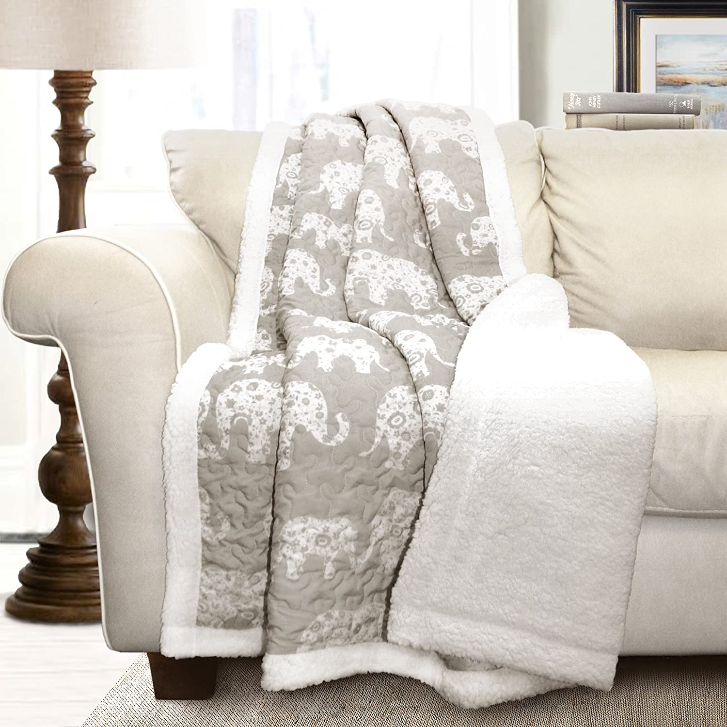 Trendy, Versatile, Cushy and Reversible Blanket