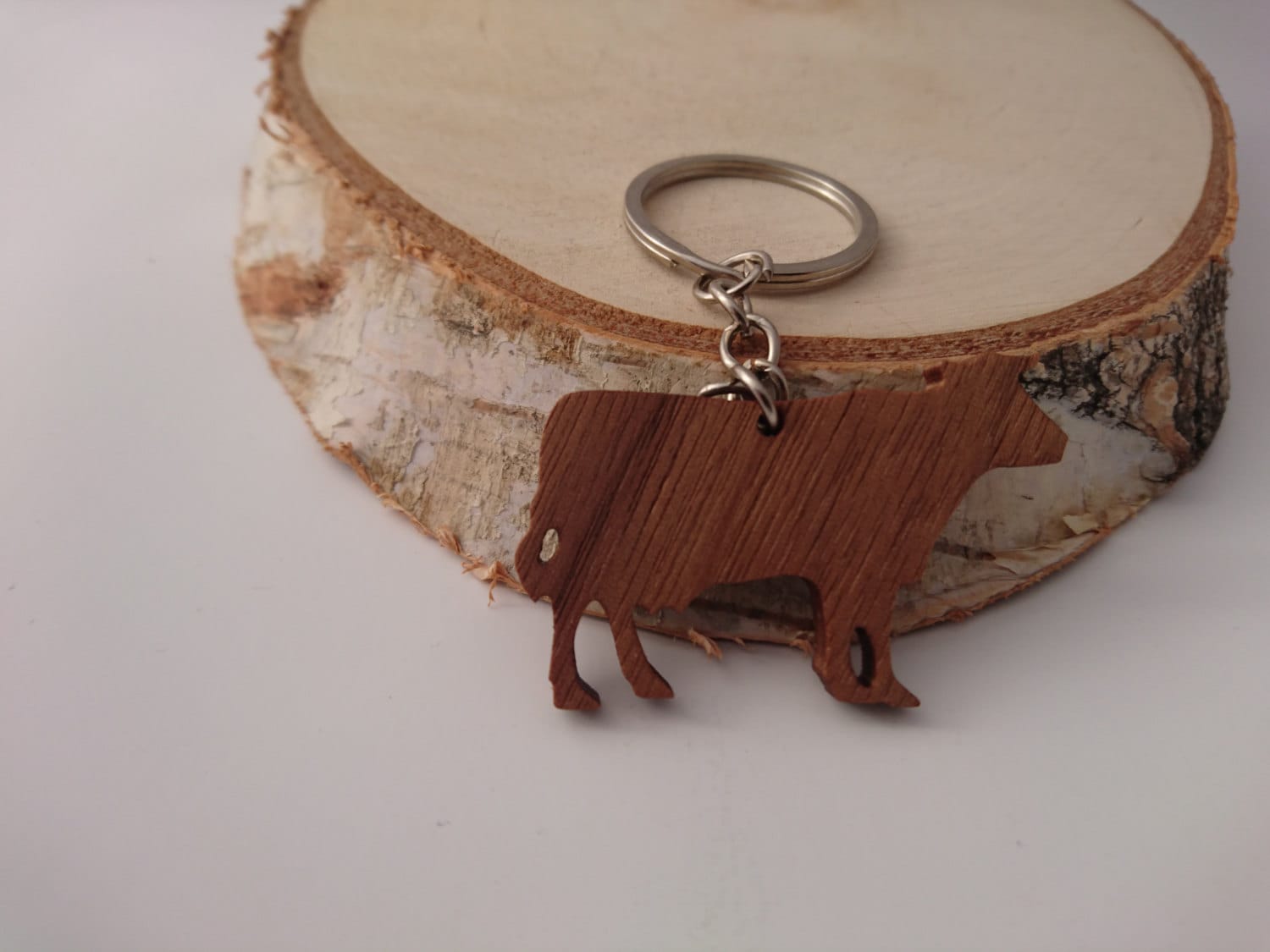 Subtle and Charming Wooden Animal-Shaped Keychain