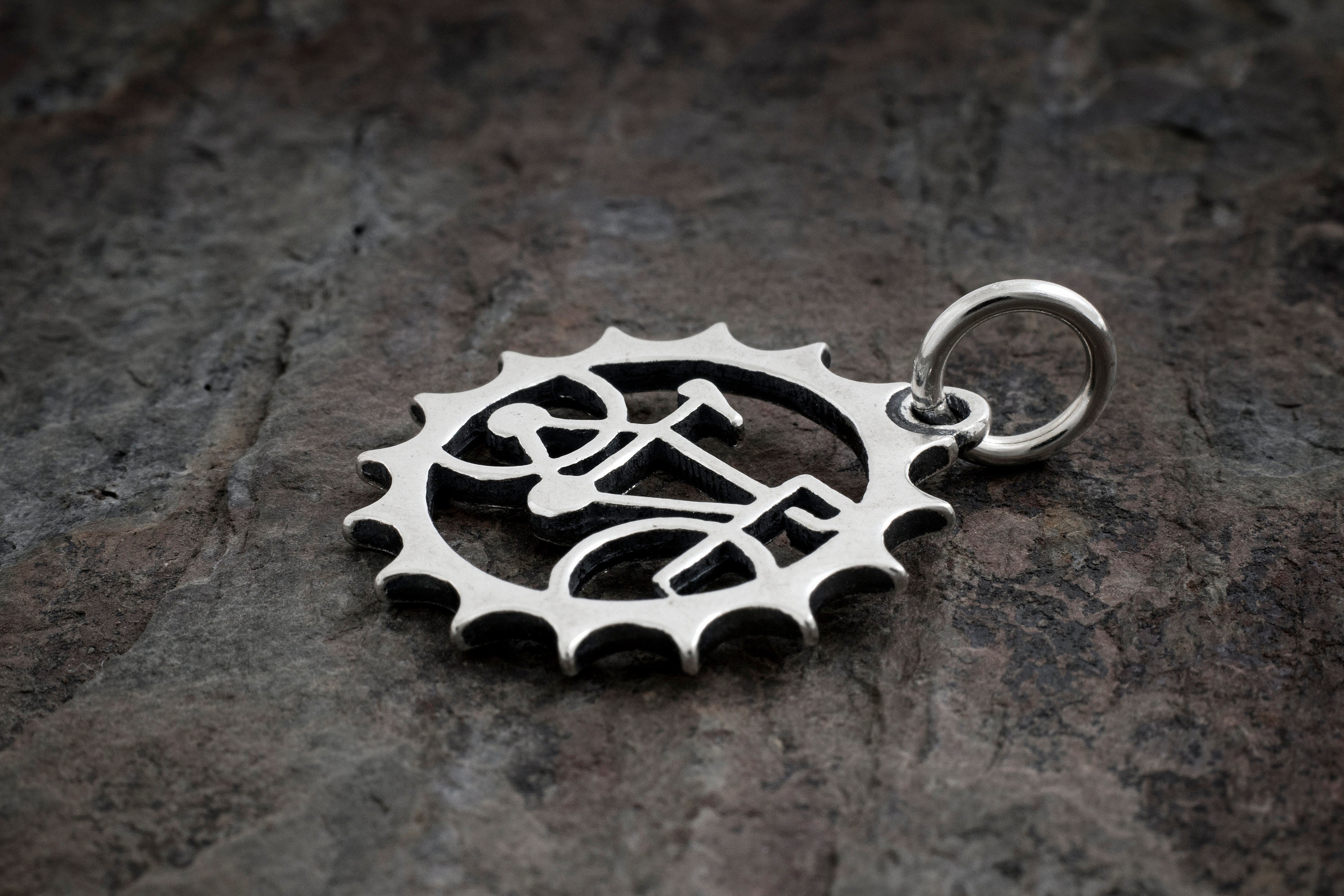 Stunning Bicycle Charm and Necklace Set 