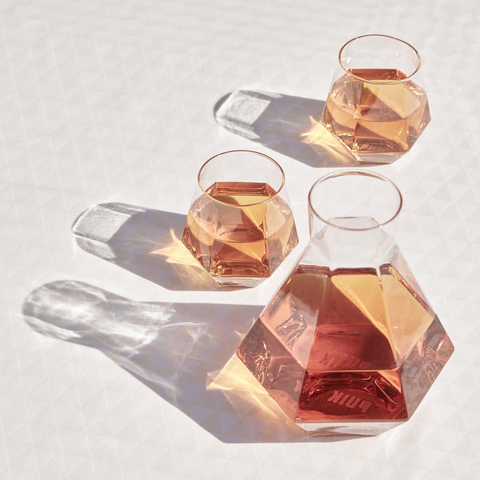 Radiant Diamond-Shaped Wine Decanter and Glass Set