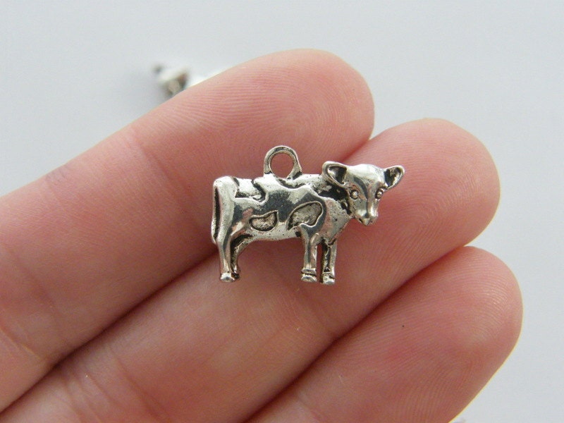 Gorgeous Antique-Chic Cow Charms
