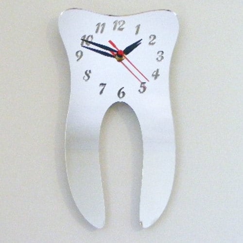 Acrylic Tooth Clock Mirror 