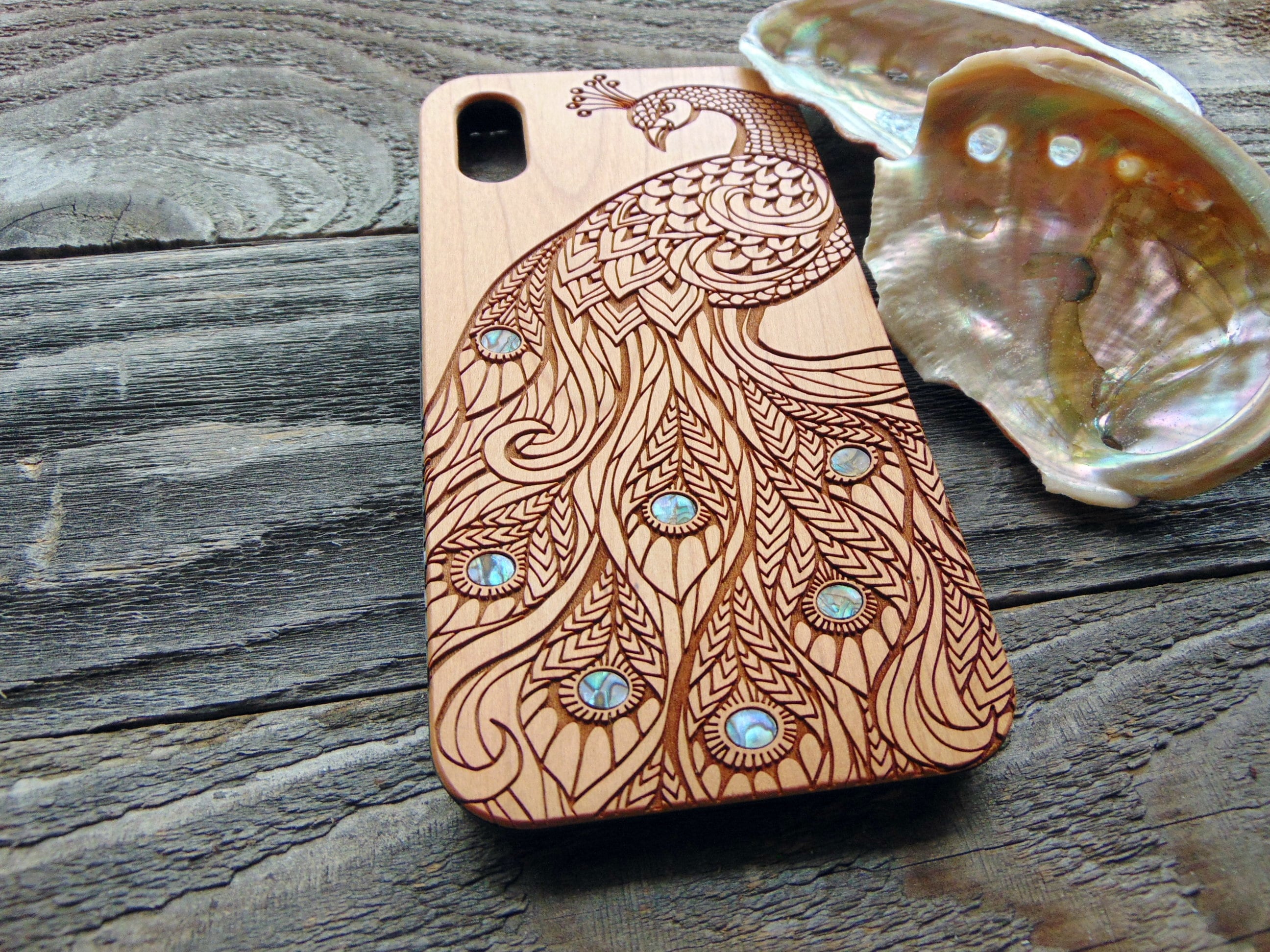 Custom Wood Peacock-Design Phone Case