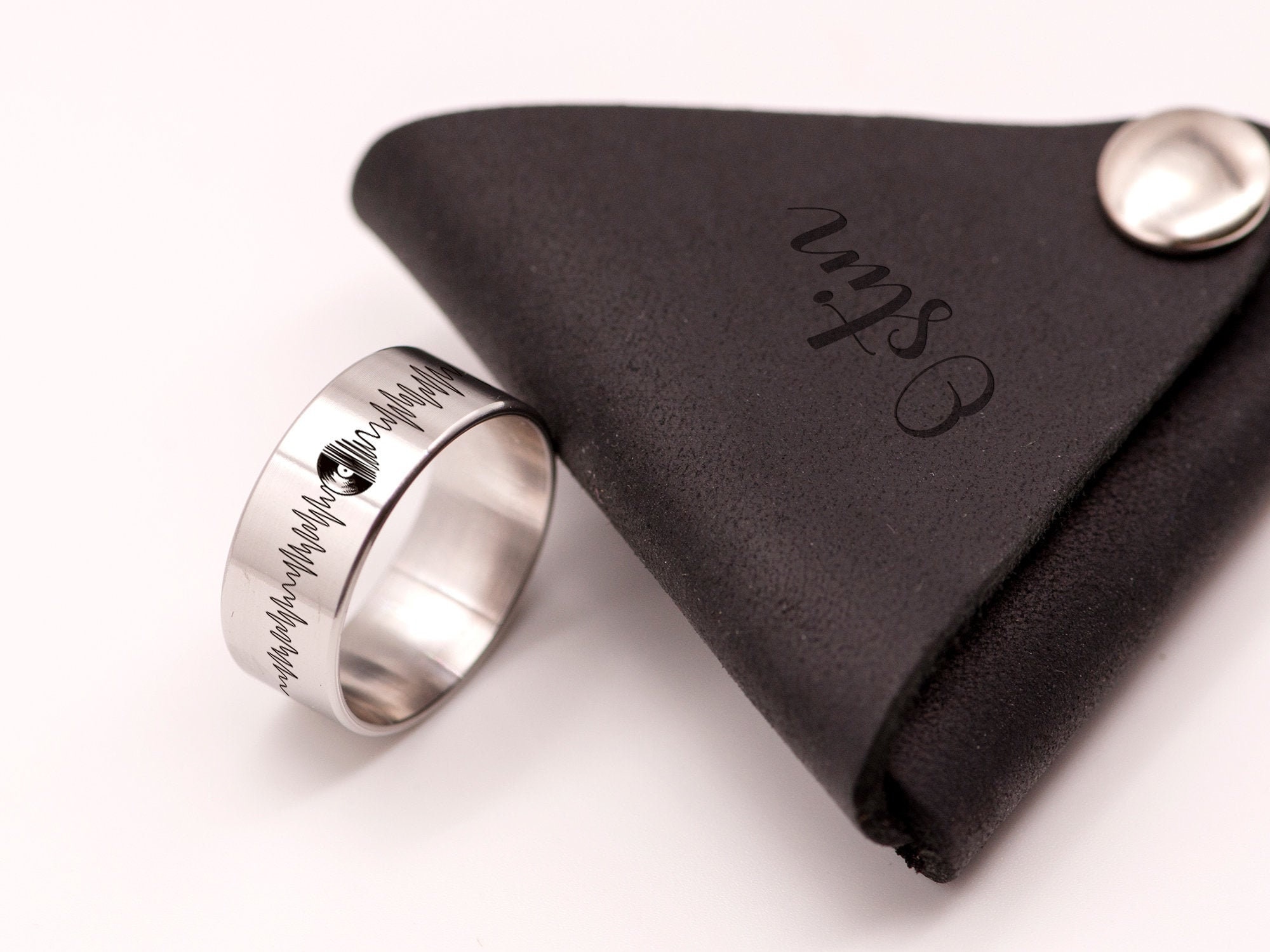 Personalized Ring for Diligent Musicians