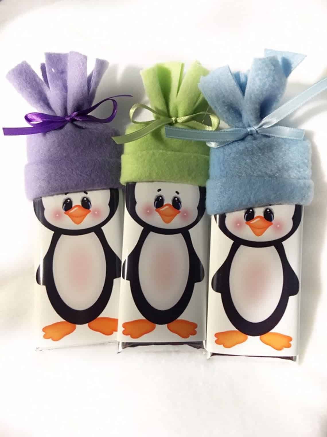 Personalized Penguin Gift Chocolate with Stockings